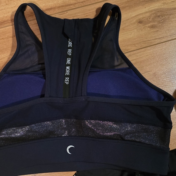 Black and Silver Crop Tops - Picture 3 of 3